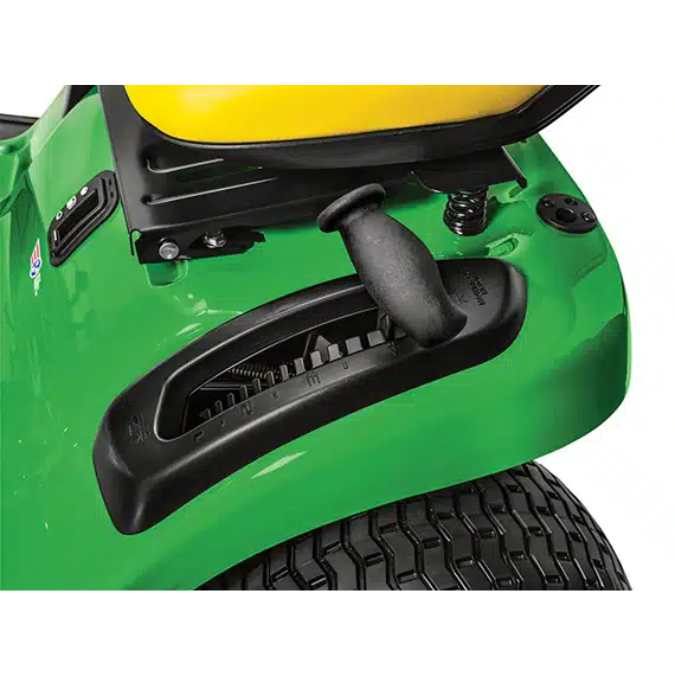 JOHN DEERE S110 LAWN TRACTOR 42" - 0